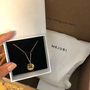 NWT Mejuri Capricorn Necklace